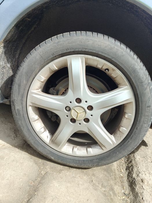 Felgi Mercedes w251 r19 z oponami