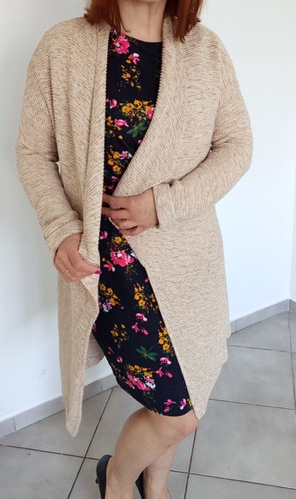 Sweter/narzutka bez zapięcia