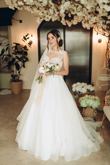 Весільна сукня В ідеальному стані. Читайте опис.