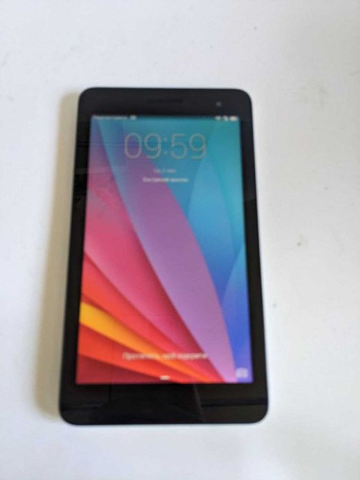 Планшет huawei t1-701u з клавіатурою та чохлом
