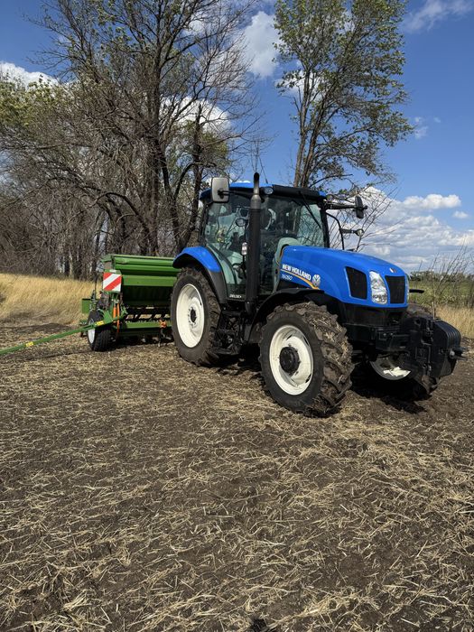 Продам трактор New Holland Т6050