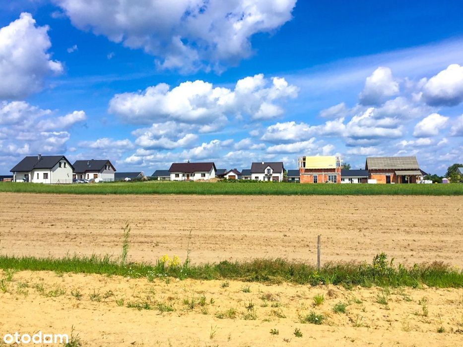 Działka z WARUNKAMI ZABUDOWY !! 943m2 w Radzewie