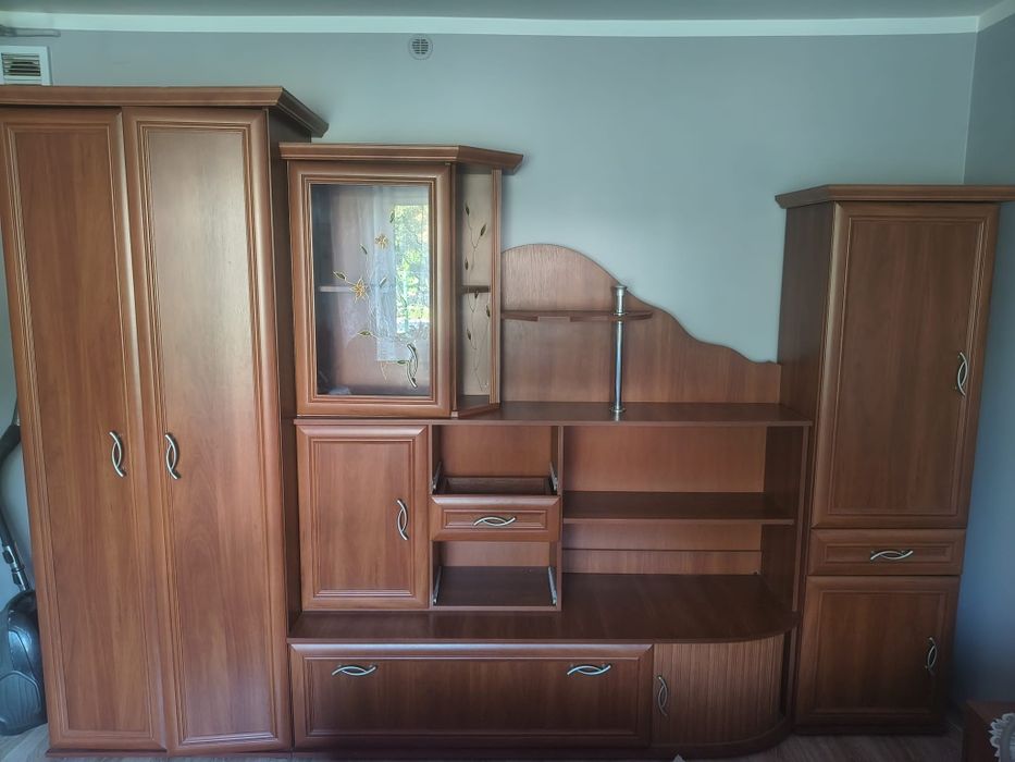 Trzyczęściwy Zastaw Szaf