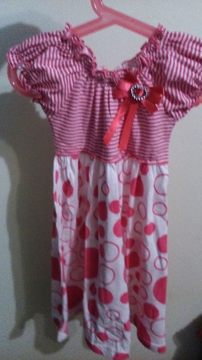 sukienka dla dziewczynki rozm. 116 NOWA na prezent