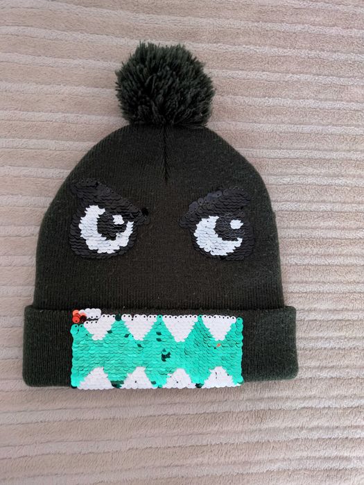 Продам шапочку дитячу