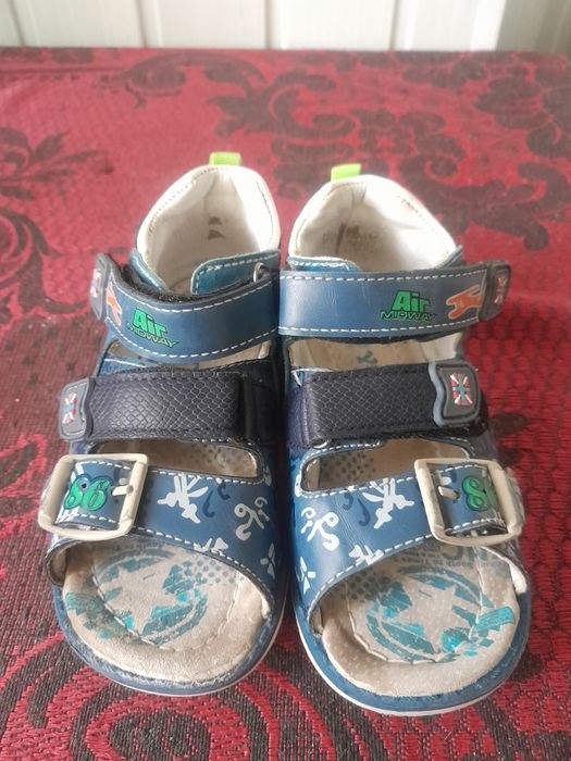 Сандали детские 25р.