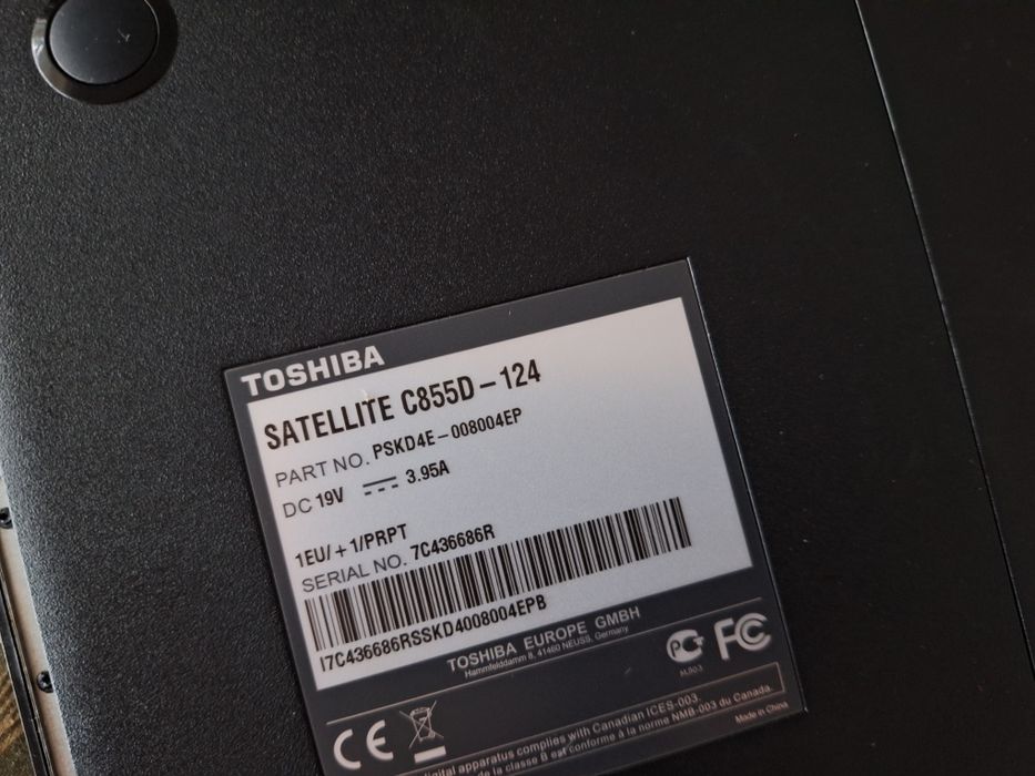 Computador portatil laptop toshiba satellite c855-124