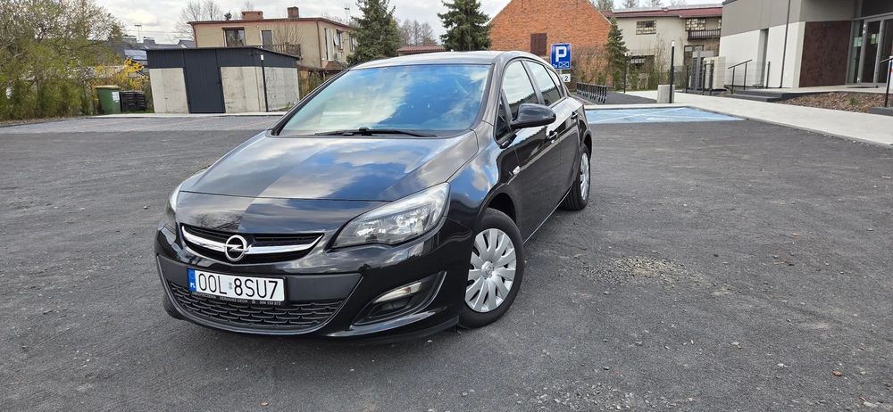 Opel Astra Pierwszy właściciel, Serwis, bezwypadkowy !!