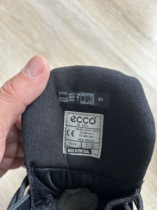 Взуття чоловіче ecco