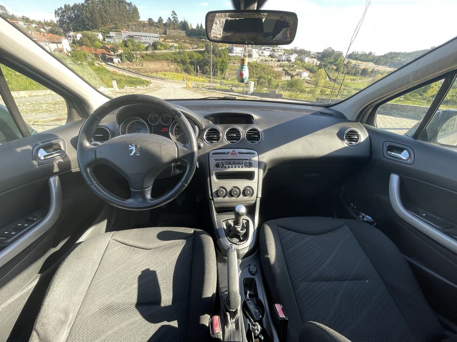 Pegeout 308 SW 1.4i 95cv