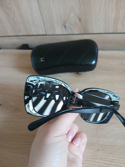 Okulary przeciwsłoneczne Chanel