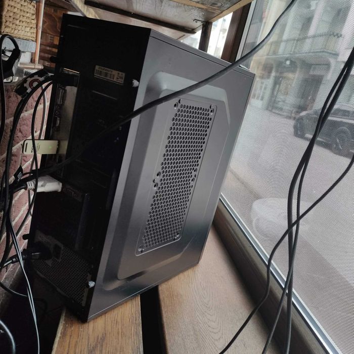 Komputer stacjonarny Win10