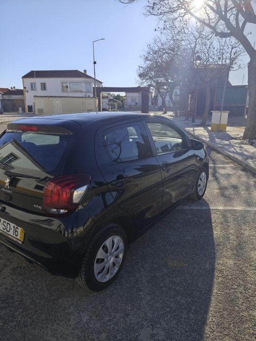 Peugeot 108 muito bom estado