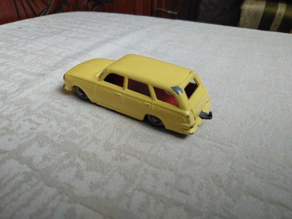 Matchbox  Lesney VAUXHALL VICTOR Estate Car