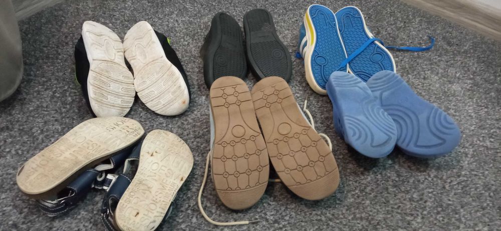 Zestaw butów dla chłopca r. 27