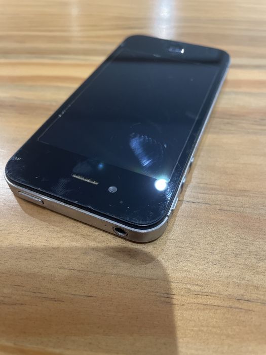 Smartphone iphone 4s  - Apple