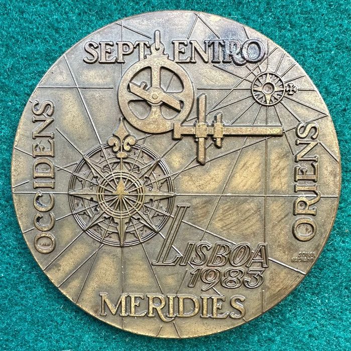 Medalha em bronze CAMÕES