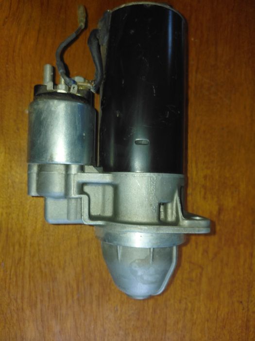Стартер Bosch BMW E34 E32 M30 (0 001 110 041) 1.7кВт