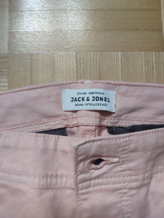 Spodnie Jack and Jones