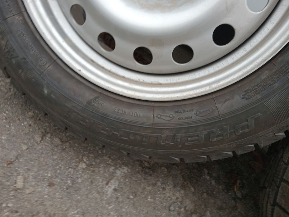 Продам диски с резиной на Нисса X -TRAIL