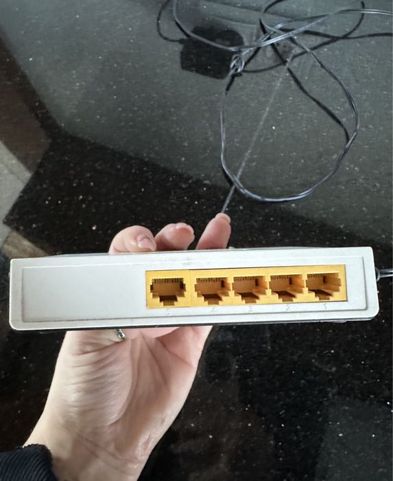 TP-LINK TL-SF1005D 5 portowy switch 10/100 Mbps