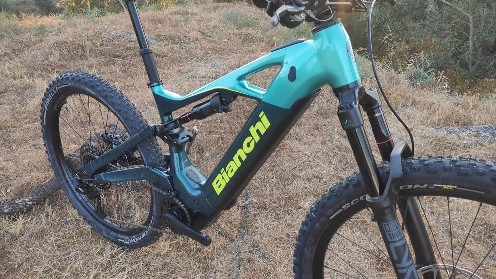 Nova E-Bike Bianchi E-Vertic FX Type