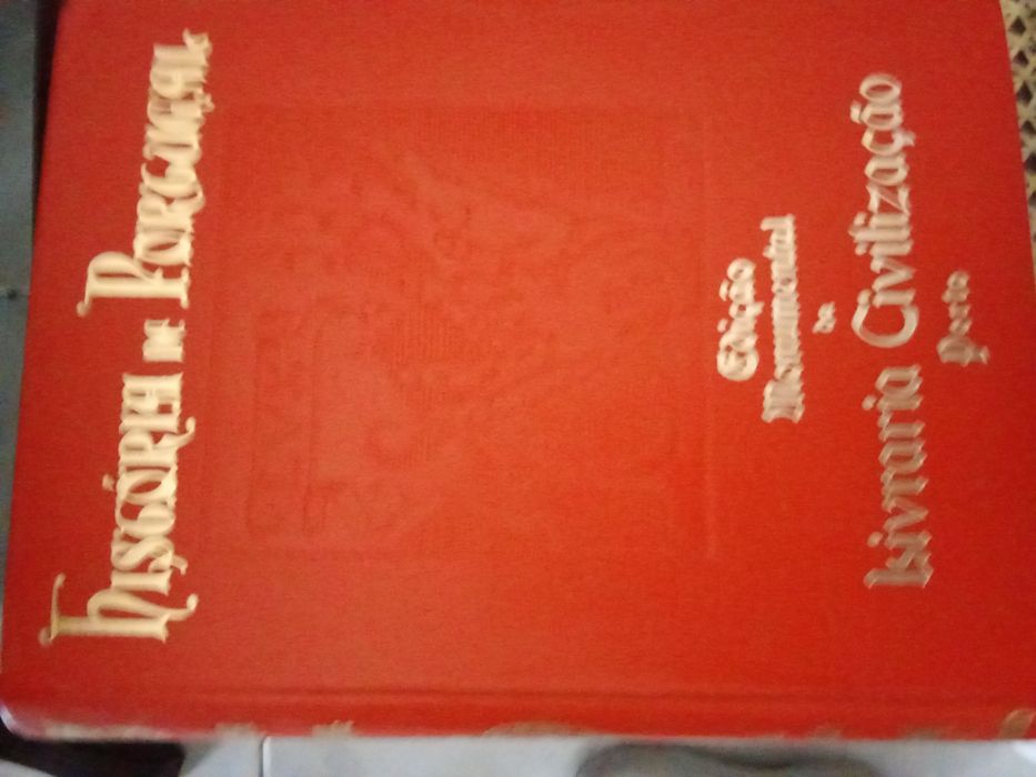 8 livro s lindos bom Estado com  toda história de Portugal