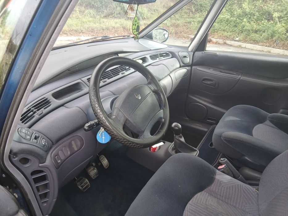 Renault Espace 2.2 dCi Authentique foto 3