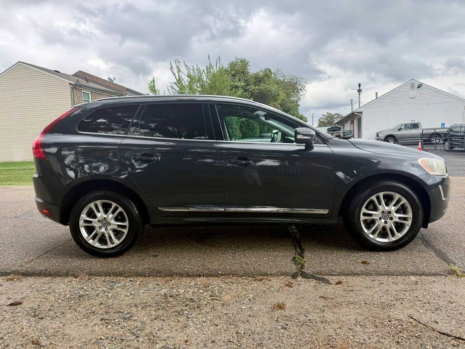 Volvo XC60 T5 Premier      2015