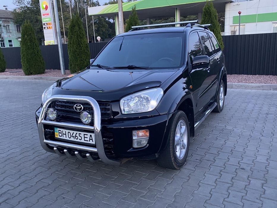 Toyota RAV4 2000 года выпуска