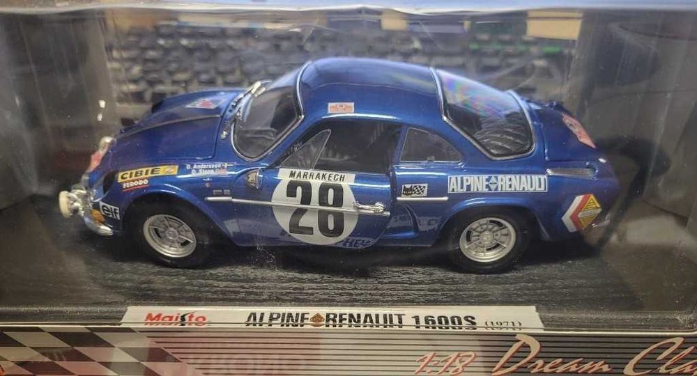 auto kolekcjonerskie Maisto 1:18 Alpine Renault 1600S w opakowaniu