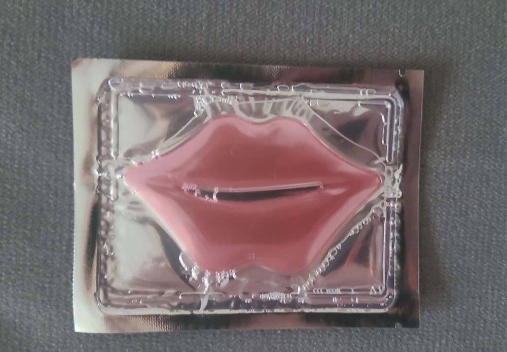 Zestaw 3szt nawilżających maseczek do ust z kwasem hialuronowym