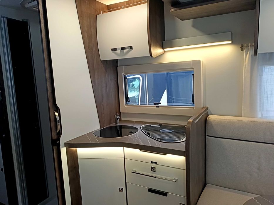 Kamper na wynajem Lublin | Rodzinne kampery premium | Nowa flota