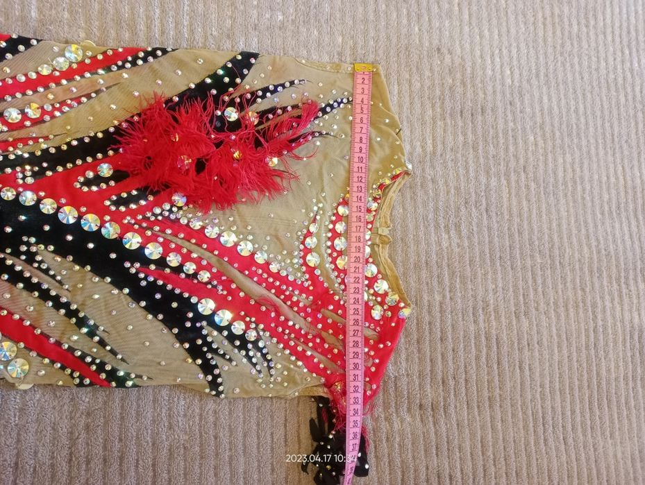 Костюм для художественной гимнастики