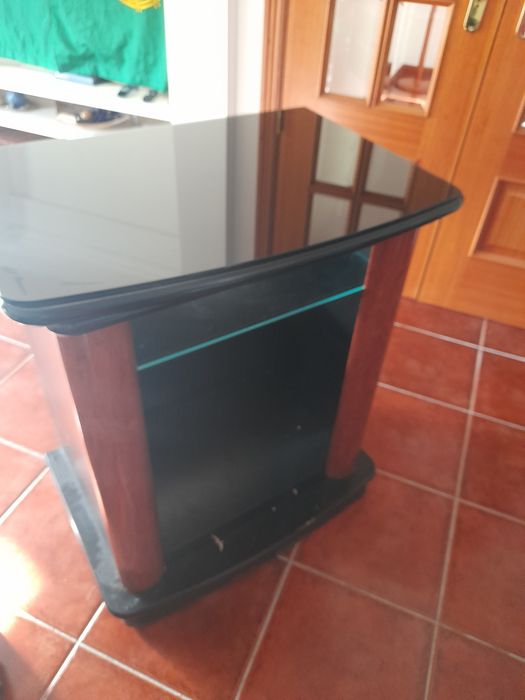 Movel pata tv ou outro uso que lhe queira dar muito bom