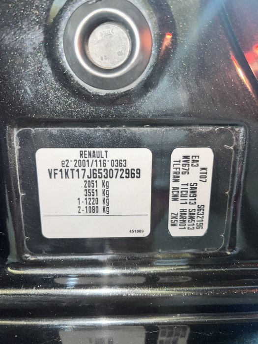 Рено Лагуна 3! 2.0 дизель 2015 рік!