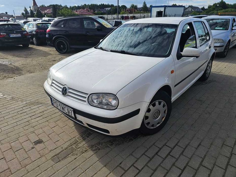 Volkswagen Golf IV 1998r/1.9 SDI  diesel/68KM/hak/PT do 2027/klima