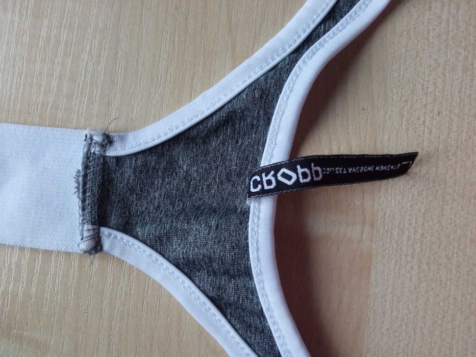 Sportowy top Bluzka na ramiączkach Szara Melanż Cropp 40 L