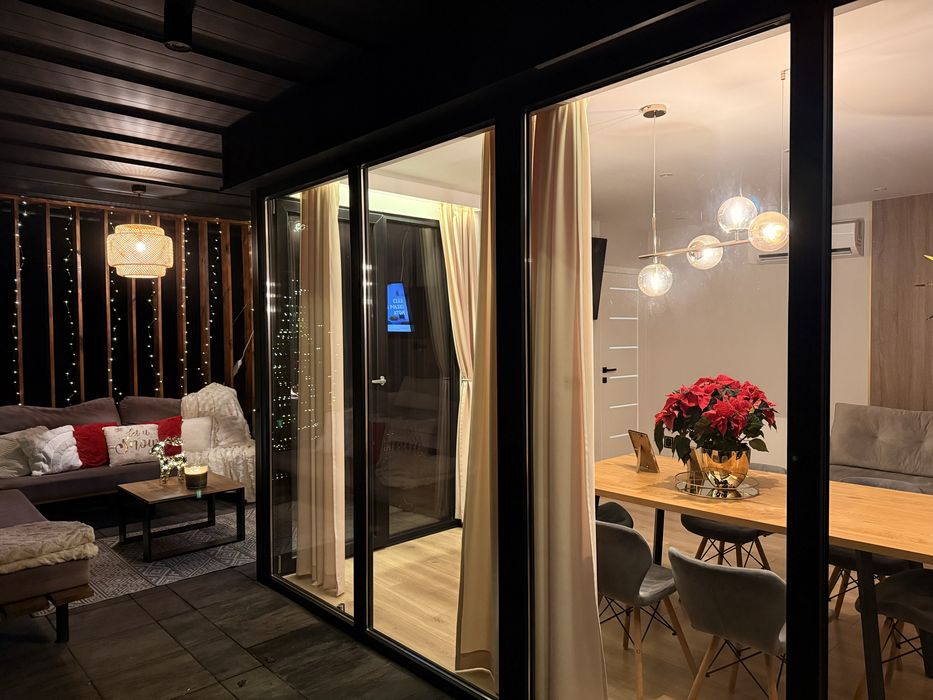 Leśny Azyl Domki z  jacuzzi i ogrzewnym zimowym tarasem, Zwierzyniec