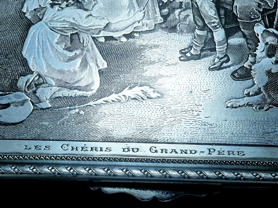 Maravilhoso antigo guarda joias francês com amorosa gravura