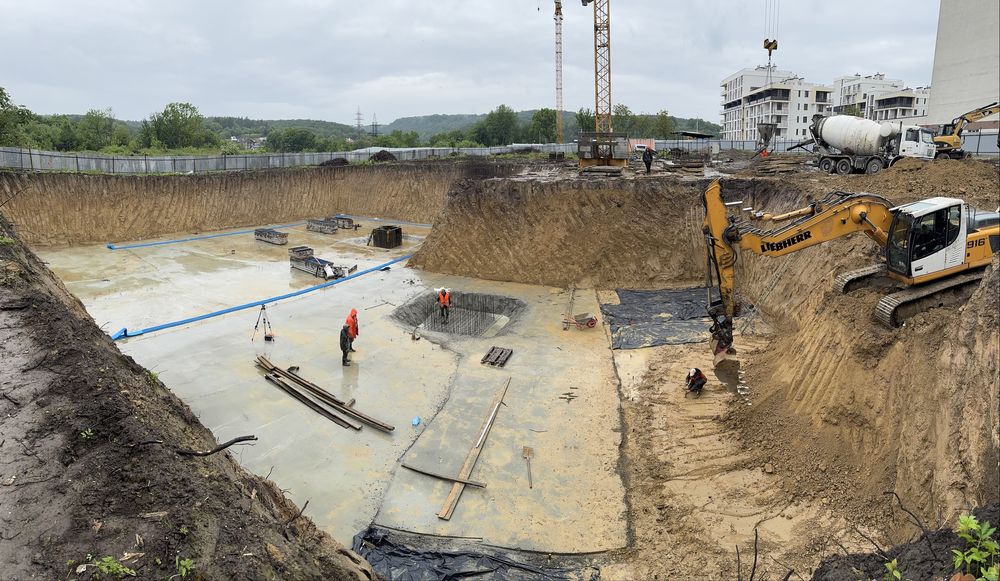 Копка котлованів | Земляні роботи | Демонтаж будинків | Гідромолот