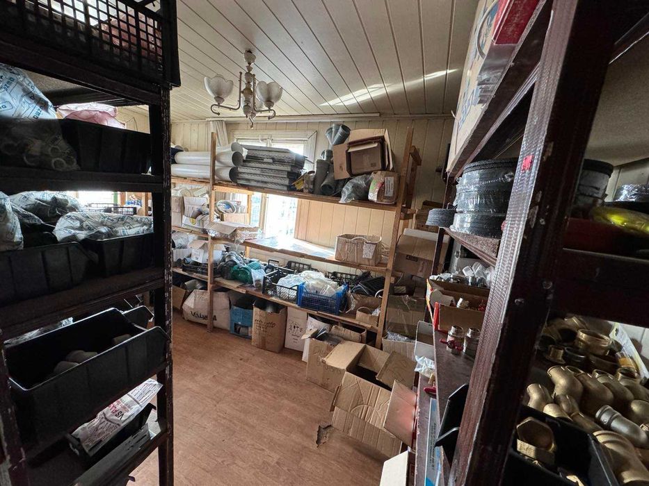 Продаж комерційного комплексу приміщень + земля 60 сотих, м. Дрогобич!