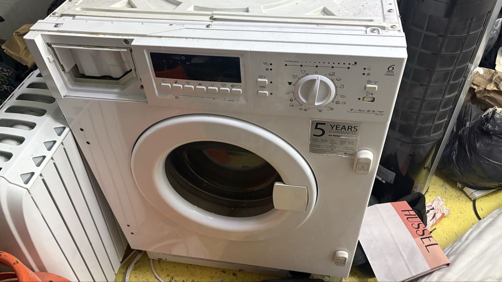 Máquina Lavar Roupa Whirlpool Encastre