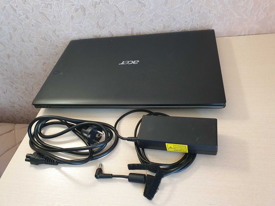 Ноутбук Acer Aspire 7750 з великим єкраном 17.3 дюйма ,650 Gb