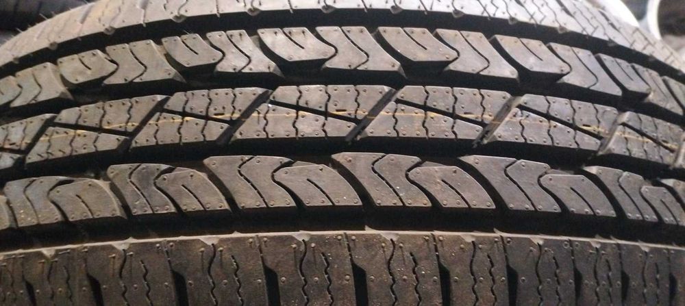 Nexen RoadianHTX 235 70 R16(Літо) Склад-шиномонтаж Дружківська 12 ПАРА