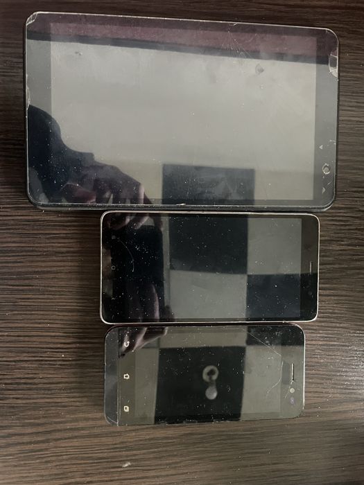 Телифони + планшет