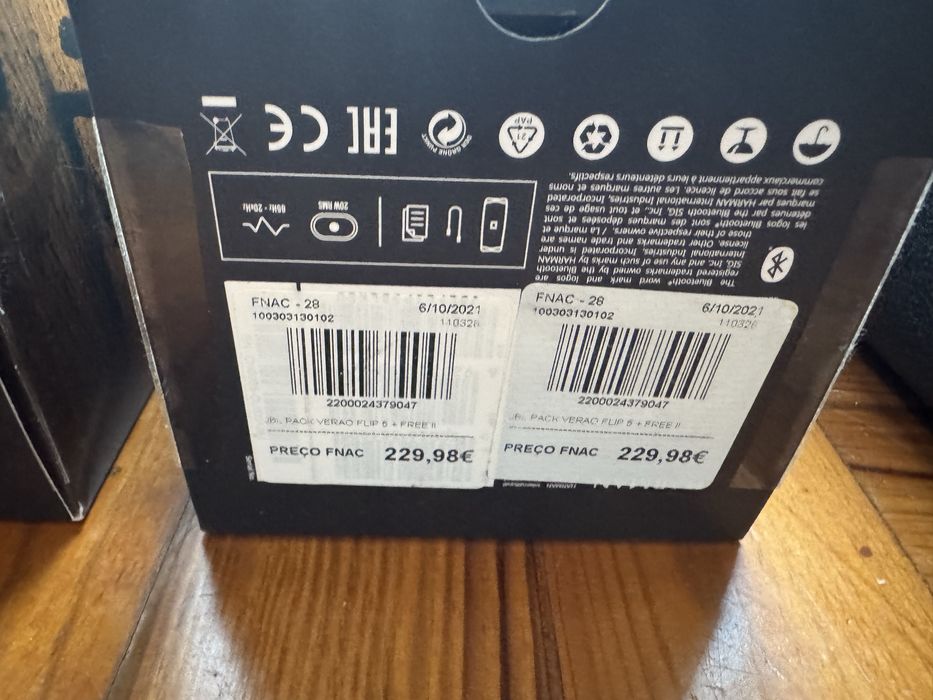 Colunas Bluetooth - JBL Flip 5 (2 un - como novas)