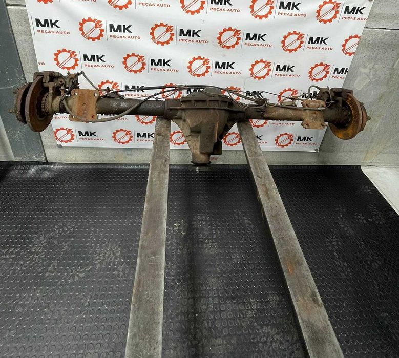 Eixo traseiro rodado duplo Ford Transit 2.4TDCI (2010)