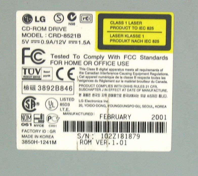 Napęd CD-ROM CRD-8521B