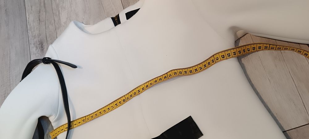 Sukienka By o La La...